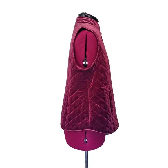 Chico’s Quilted Vest Burgundy Women’s Size 1 (M/8) Velour Velvet Feel Zip Front - Picture 5 of 7